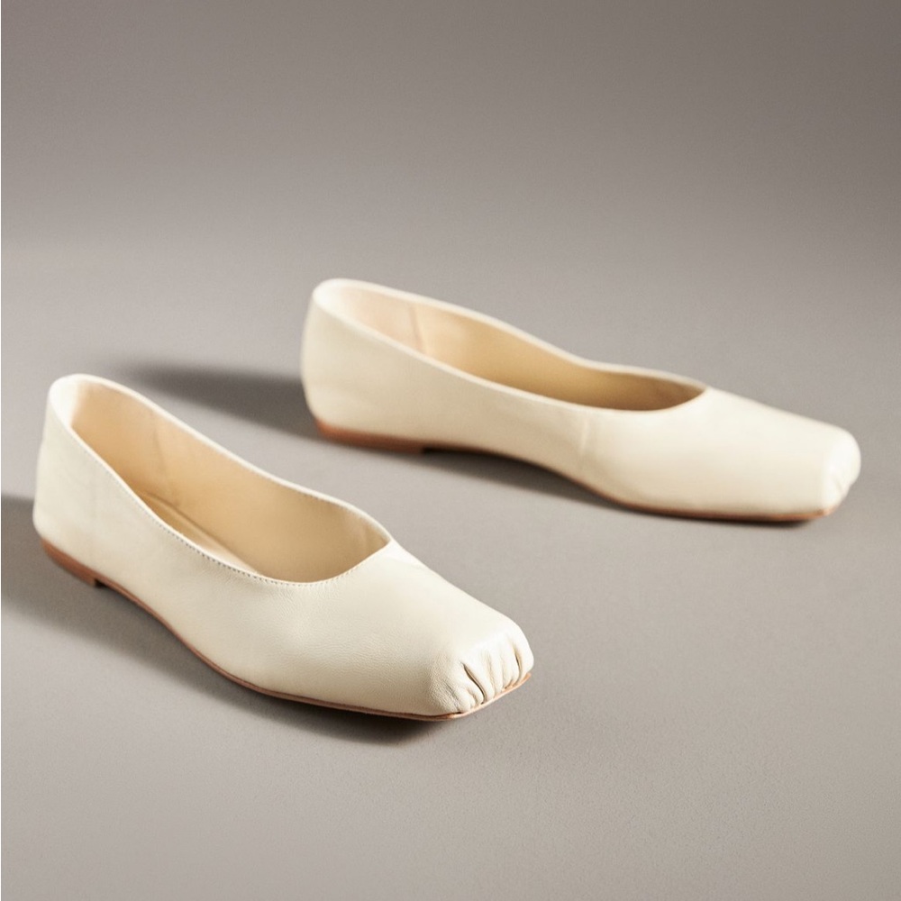 NWT Reformation Mikayla Ballet Flats size 6 ivory cream leather